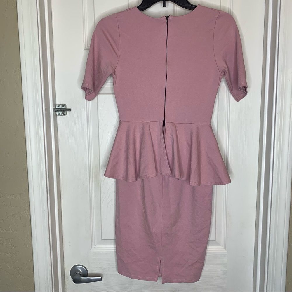 Brigitte Brianna Dusty Mauve Peplum Dress Size Small - Picture 8 of 9